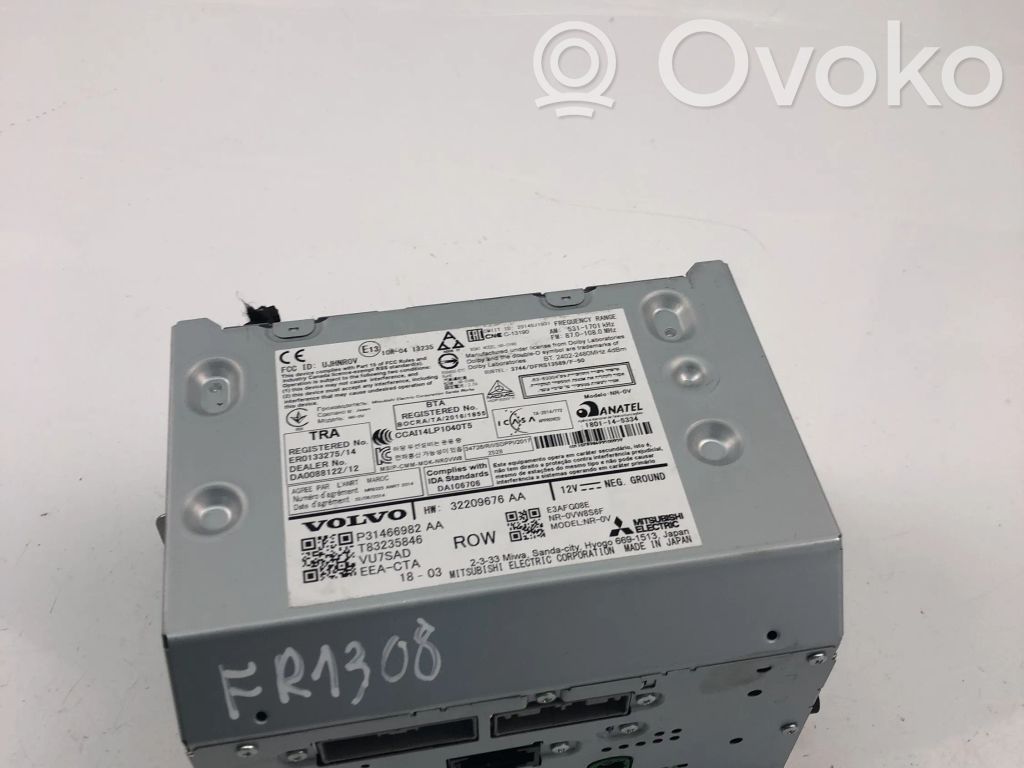 Volvo XC60 Radio/CD/DVD/GPS head unit 