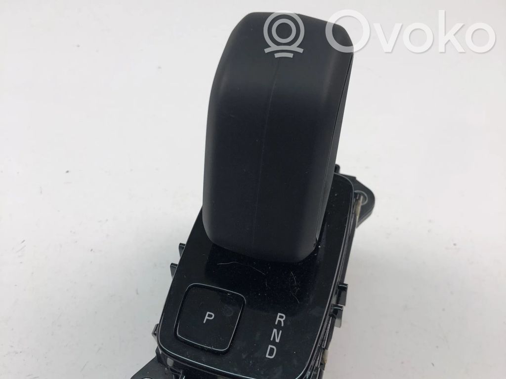 Volvo XC40 Drążek / Pokrętło zmiany biegów 