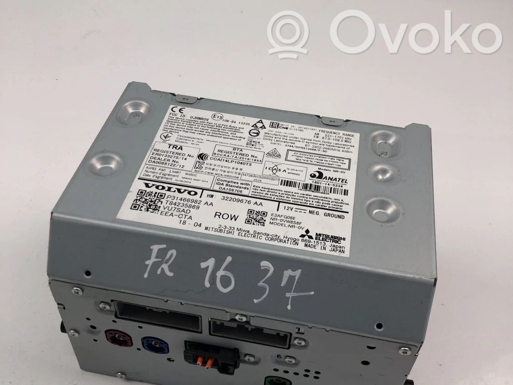 Volvo XC60 Radio/CD/DVD/GPS head unit 