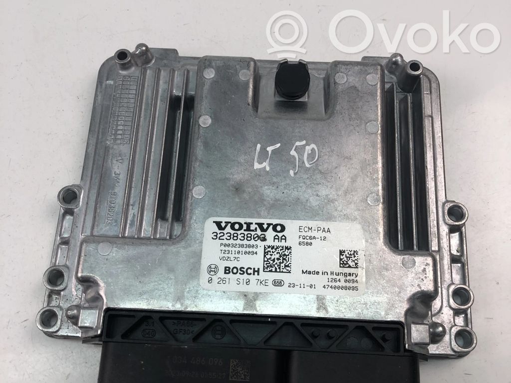 Volvo XC40 Engine control unit/module ECU 