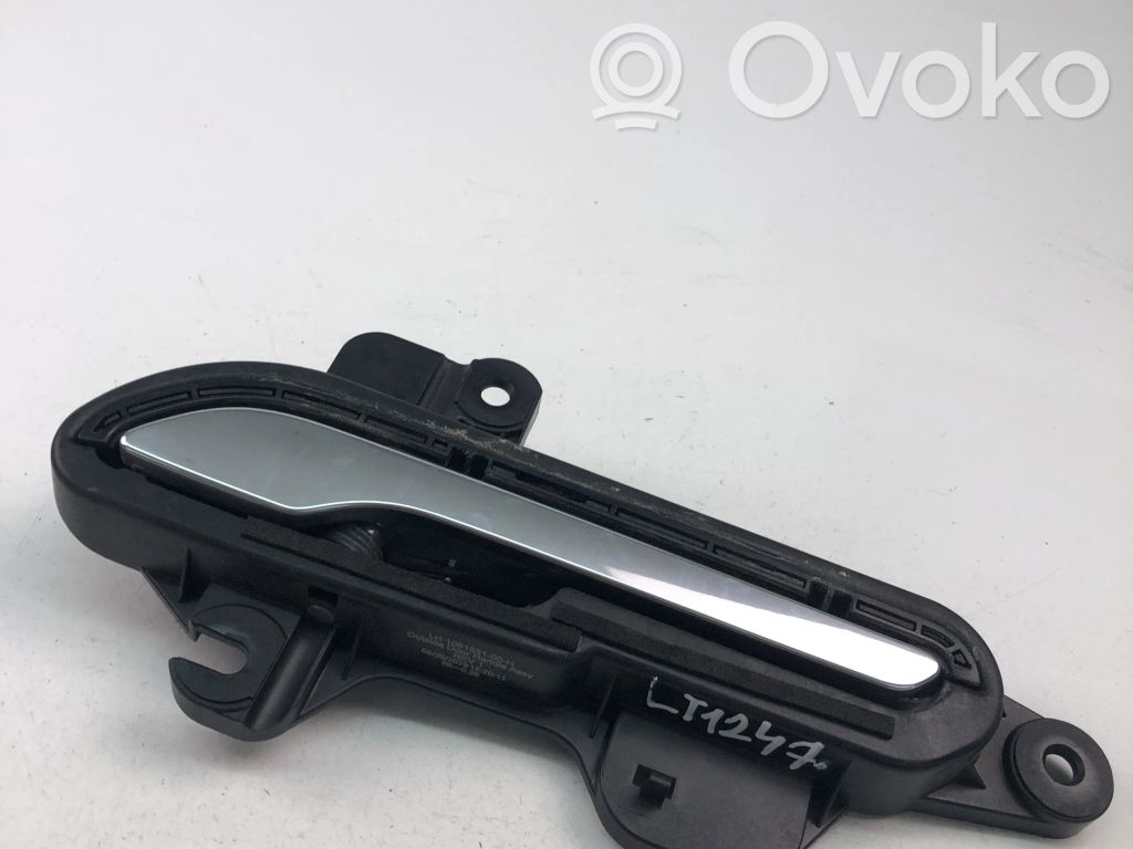 Etuoven ulkokahva   08407761AB