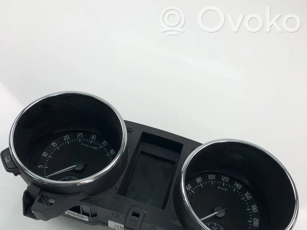 Skoda Yeti (5L) Licznik / Prędkościomierz 