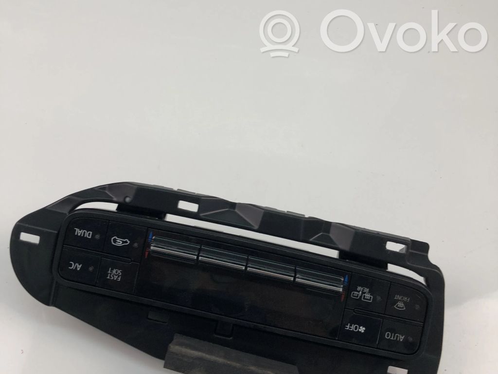 Toyota Auris E180 Interior fan control switch 