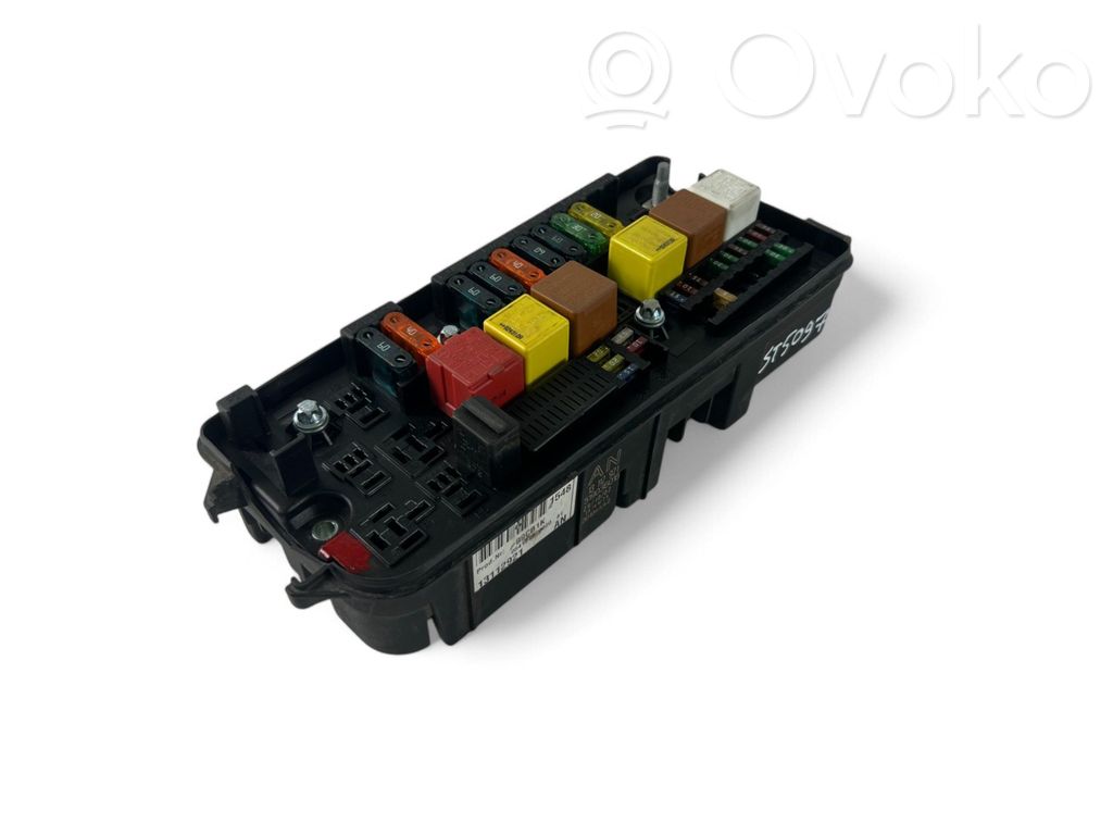 Opel Vectra C Fuse box set 