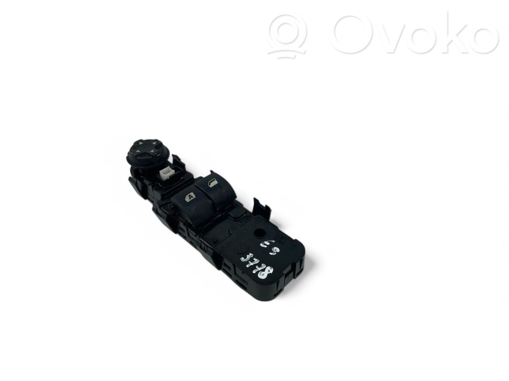 Peugeot 207 Electric window control switch 