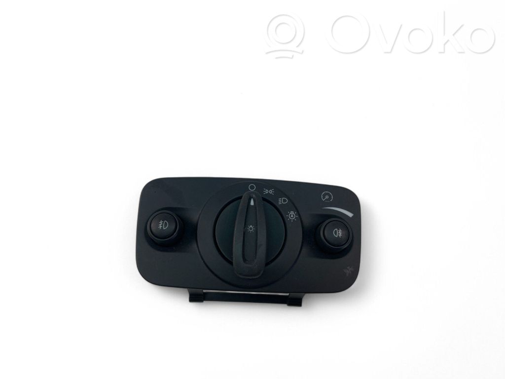 Ford Kuga II Light switch 