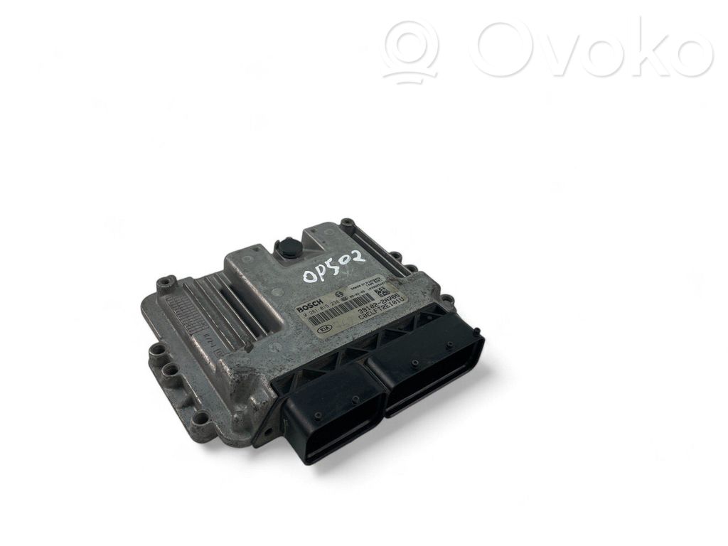 Unité de commande, module ECU de moteur   391022A765,0281015238