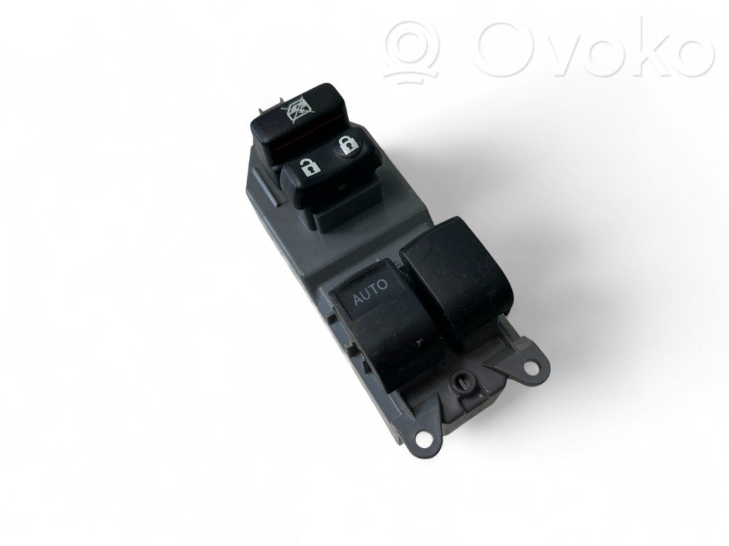 Toyota Yaris Electric window control switch 