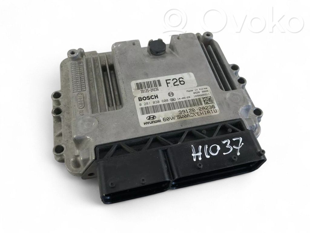 Hyundai i40 Engine control unit/module ECU 