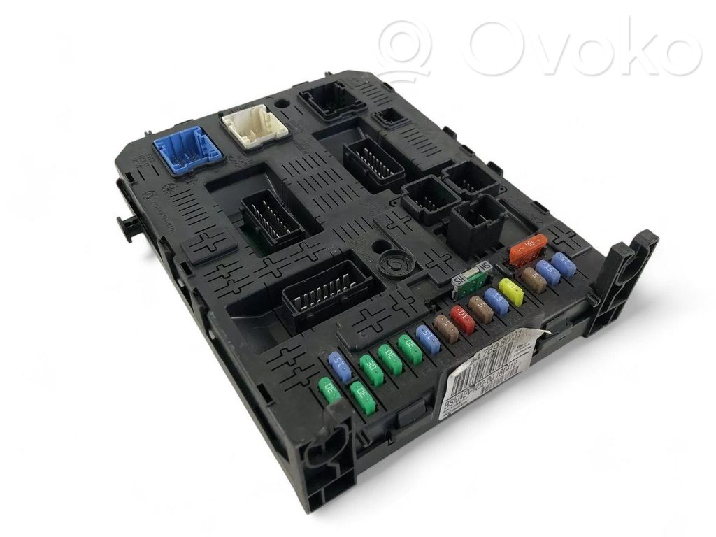 Citroen C5 Fuse module 