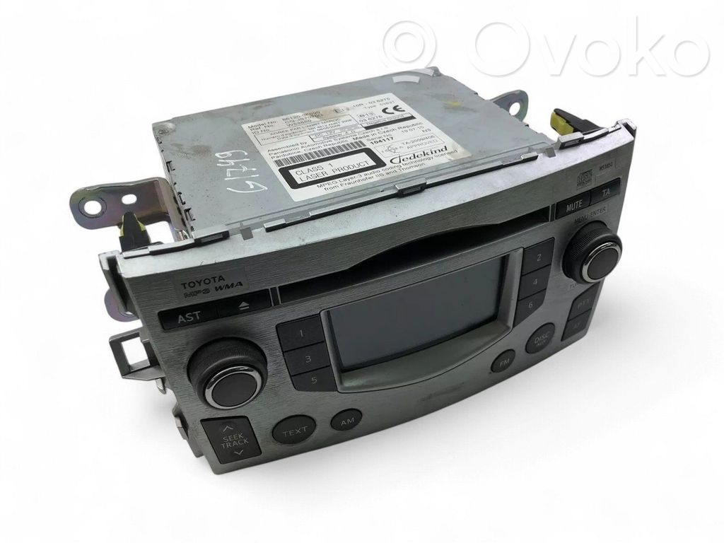 Toyota Verso-S Panel / Radioodtwarzacz CD/DVD/GPS 