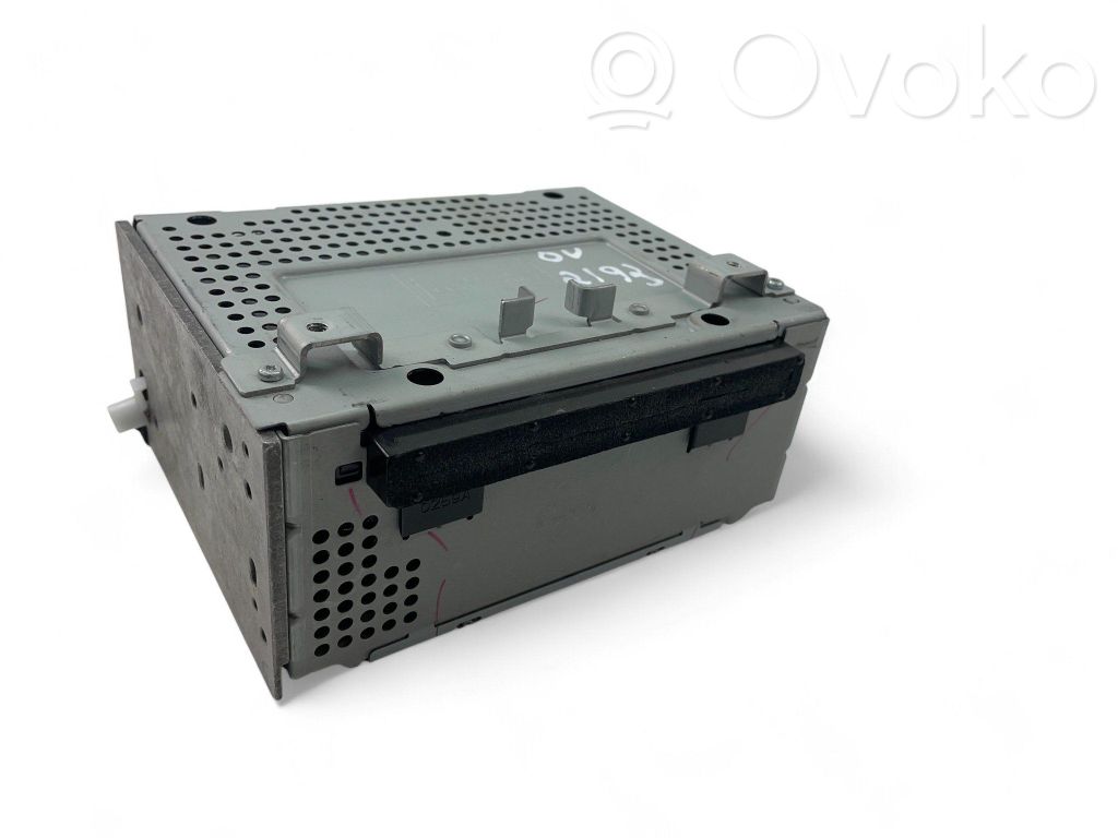 Ford Fiesta Panel / Radioodtwarzacz CD/DVD/GPS 