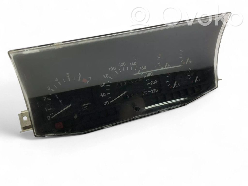 Opel Frontera A Speedometer (instrument cluster) 