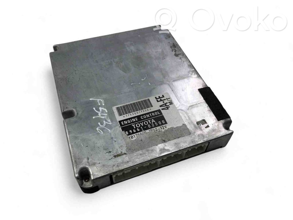 Toyota Corolla E120 E130 Engine control unit/module ECU 
