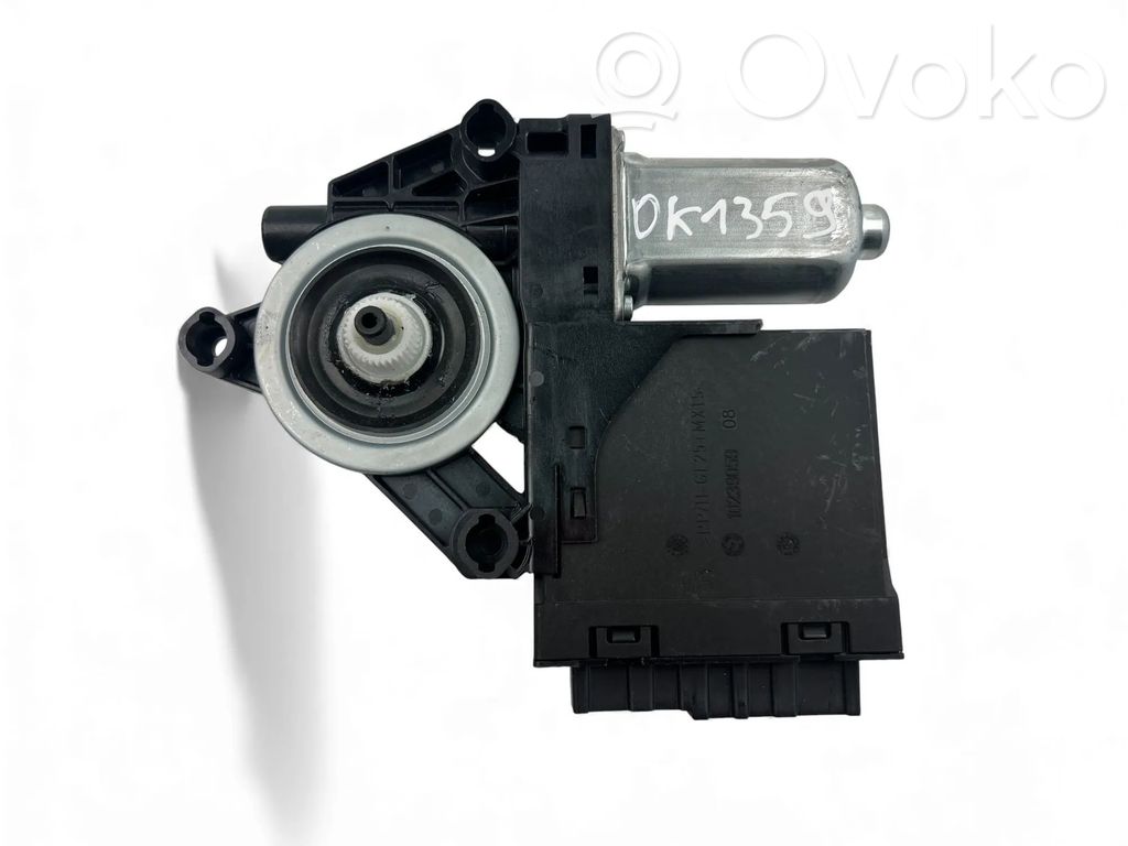 Volvo XC60 Front door window regulator motor 