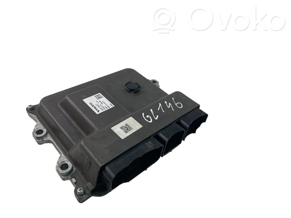 Volvo XC60 Engine control unit/module ECU 