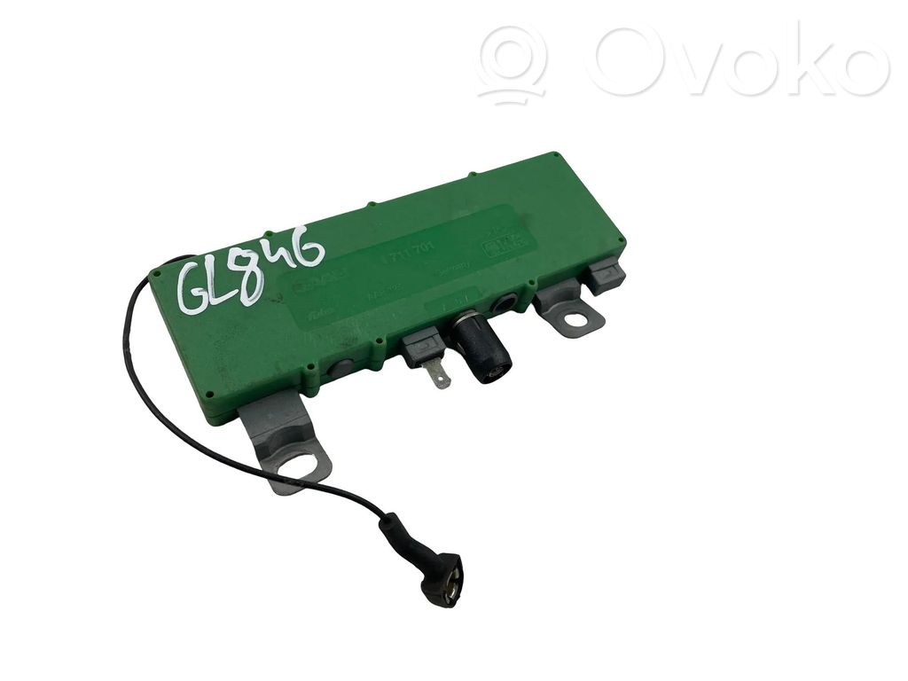 Antenos stiprintuvas   4711701