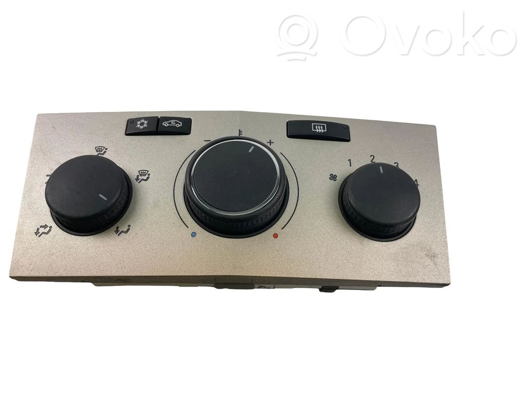 Opel Astra J Unitate control climatizare 