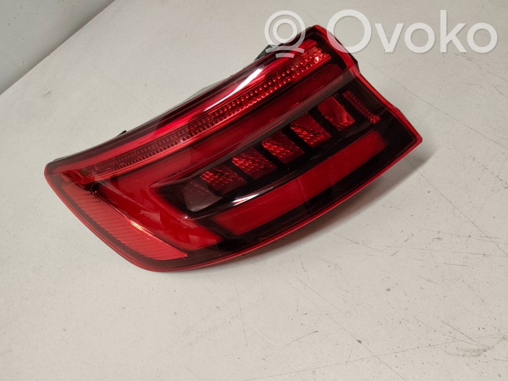 Audi A4 S4 B9 Takavalot 