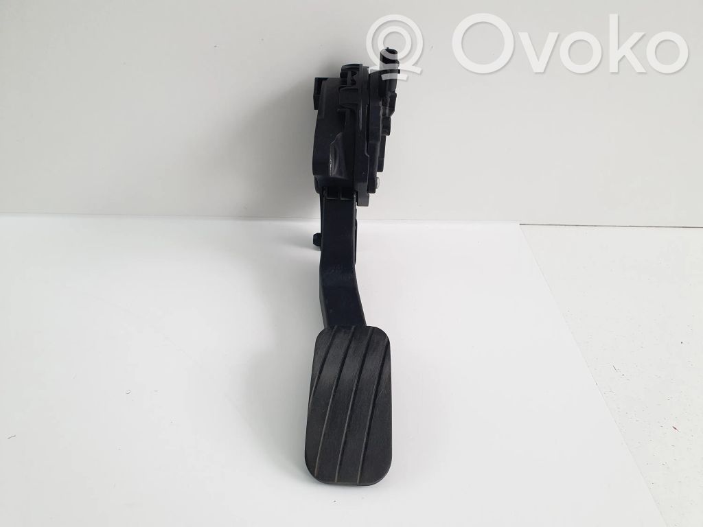 Opel Movano B Pedał gazu / przyspieszenia 