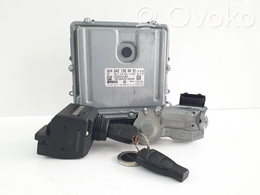 Mercedes-Benz E W211 Engine ECU kit and lock set 