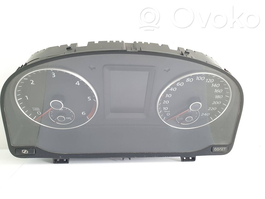 Volkswagen Caddy Speedometer (instrument cluster) 