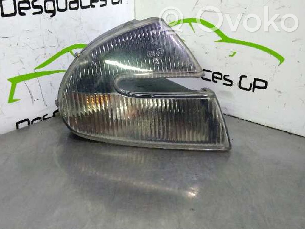 Front indicator light