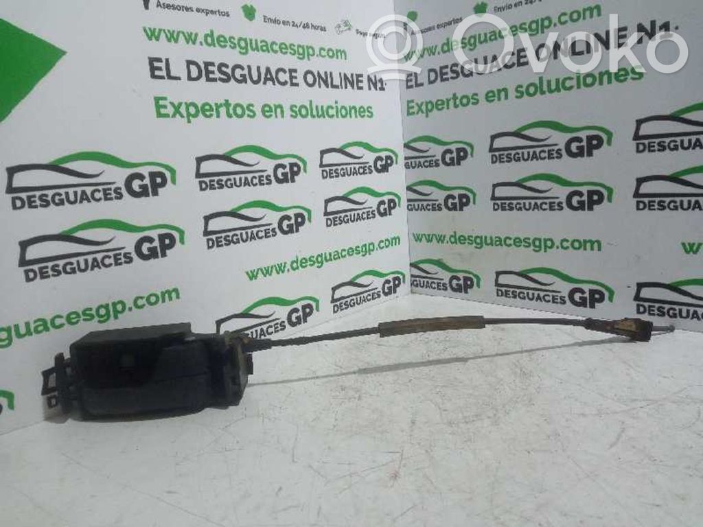 Manecilla interna puerta delantera   2T14V266A62