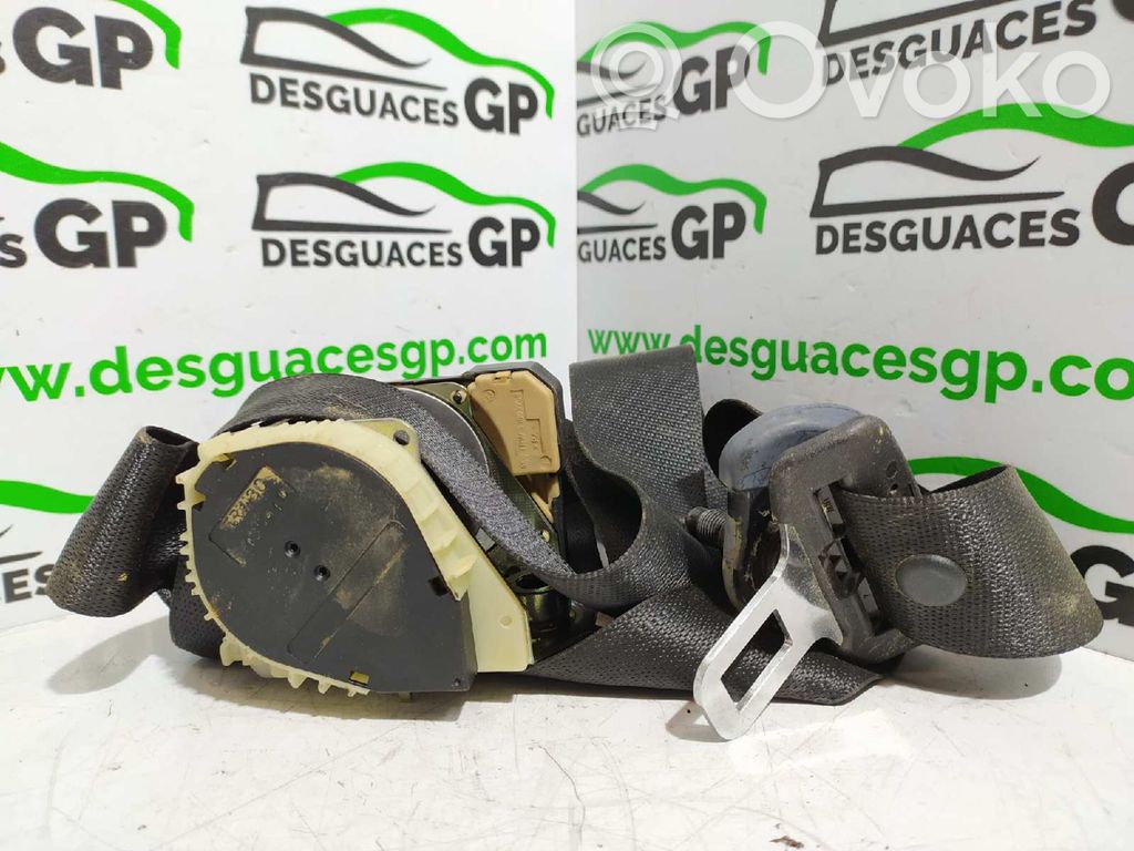 Opel Corsa C Cinturón trasero 
