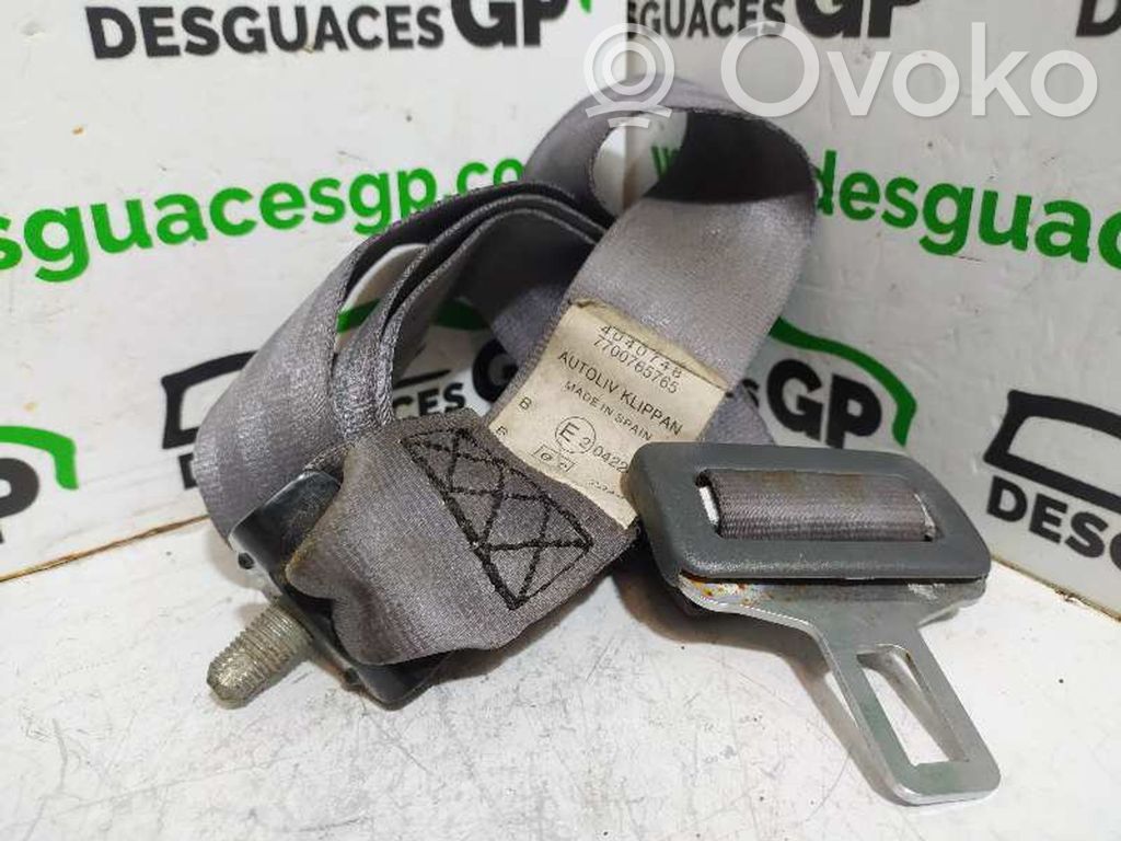 Renault 19 Cinturón trasero 