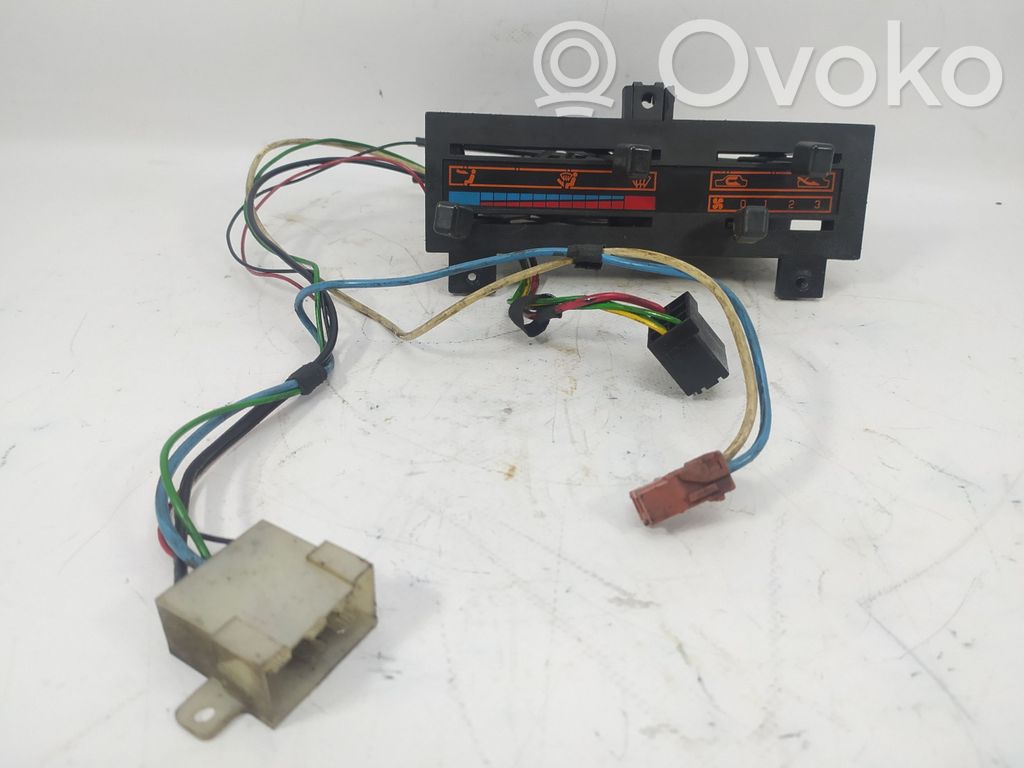 Nissan Trade Unidad de control/módulo del aire acondicionado 