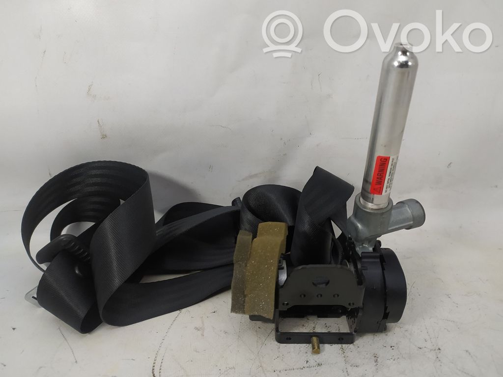Volvo S40, V40 Cinturón trasero 