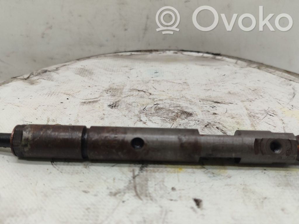 Inyector de combustible   KBAL90P37