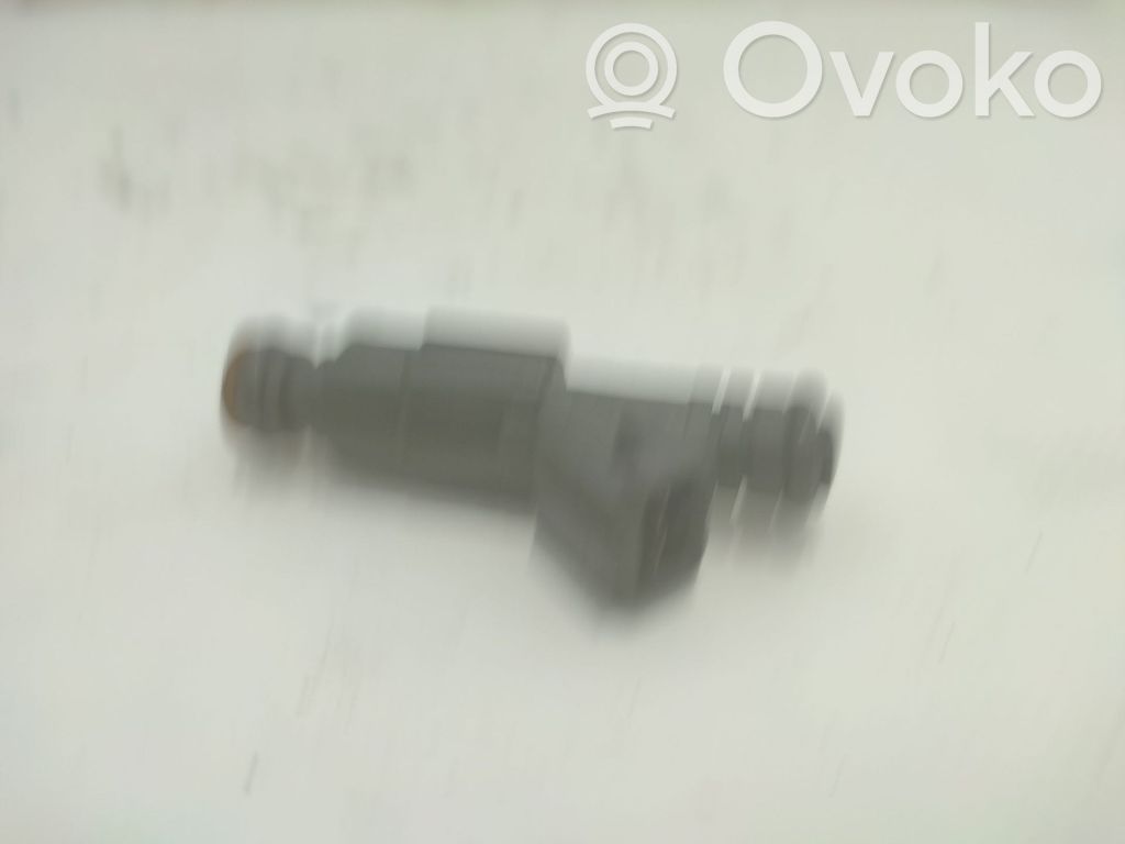 Inyector de combustible   0280155884