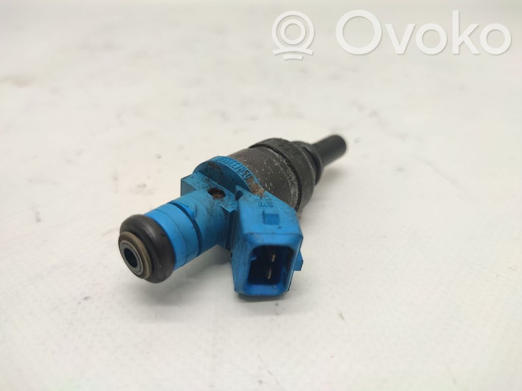 Inyector de combustible   058133551F