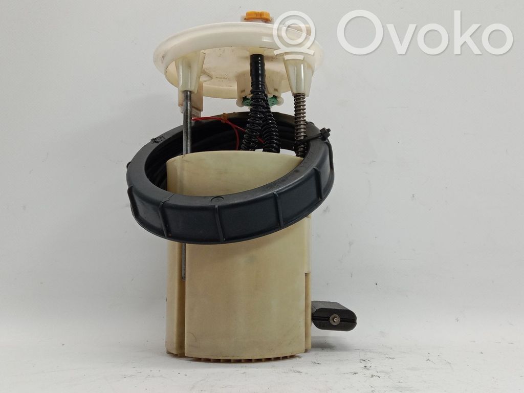 Bomba interna de combustible   7701002040