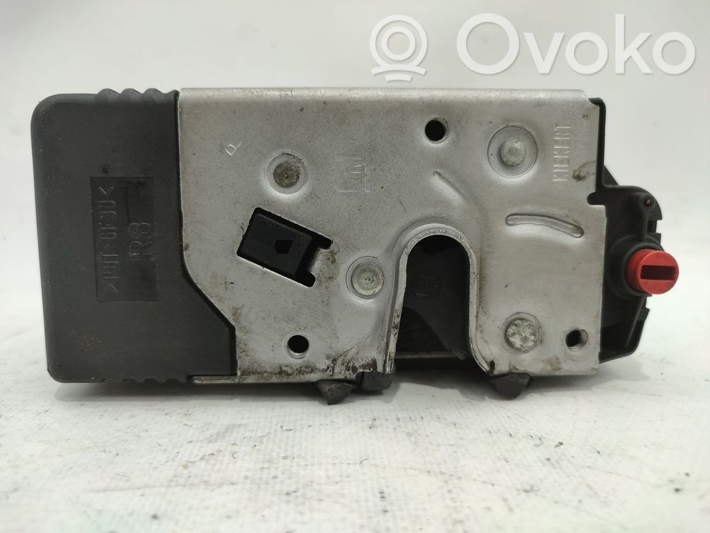 Takaoven lukko   24414135