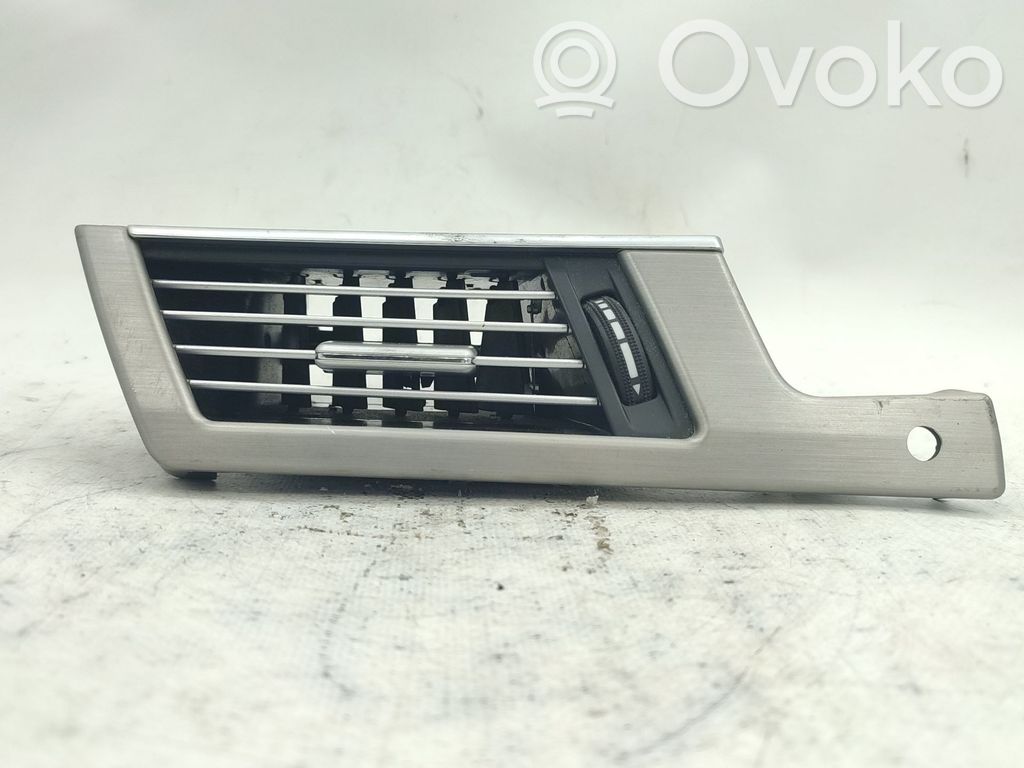 Mercedes-Benz E A207 Griglia di ventilazione centrale cruscotto