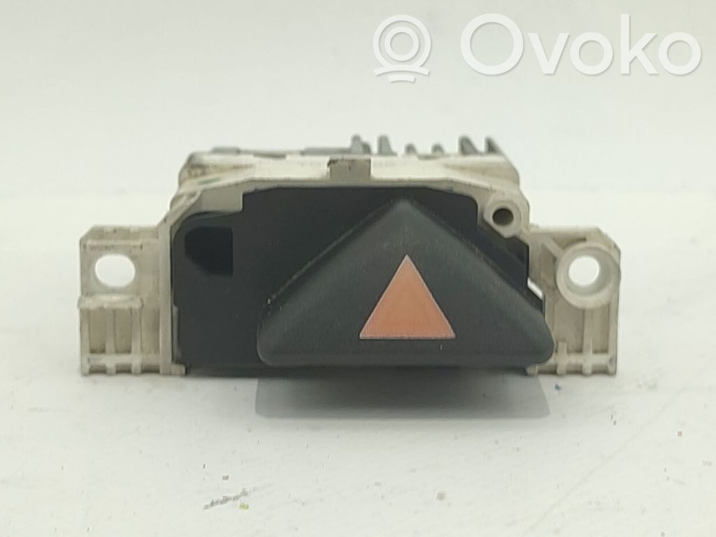 Ford Focus Hazard light switch 