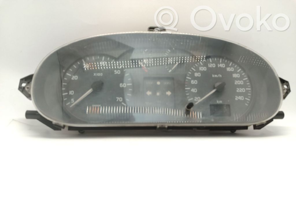 Renault Scenic I Nopeusmittari (mittaristo)