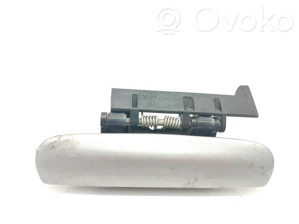 Manecilla externa puerta trasera   9101N4