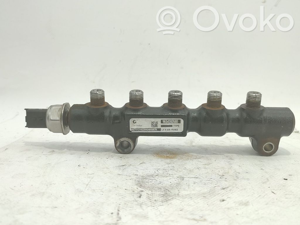 Rampa inyectora   1570G2,9654592680