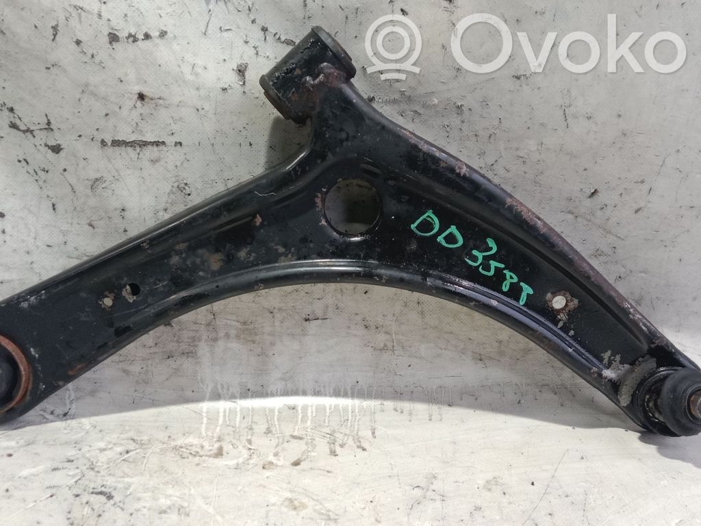 Mitsubishi Outlander Basculă față