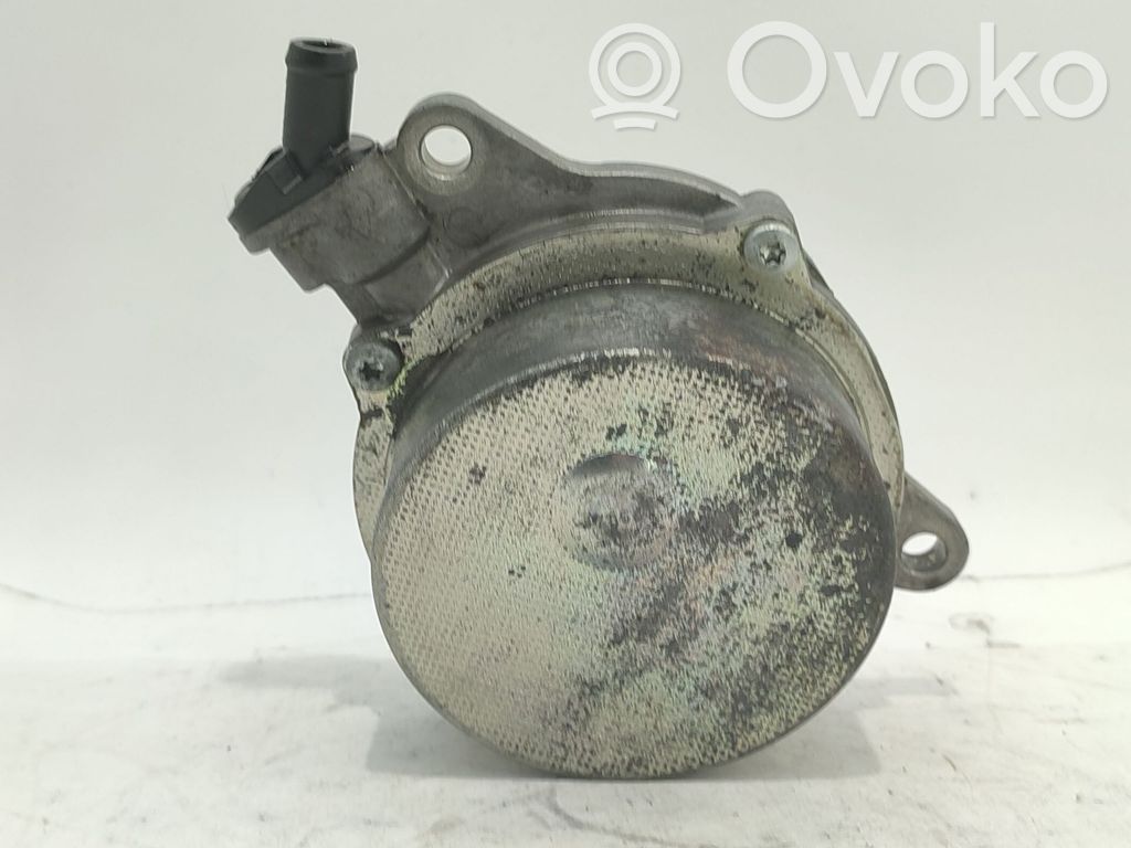 BMW 5 E60 E61 Alipainepumppu 