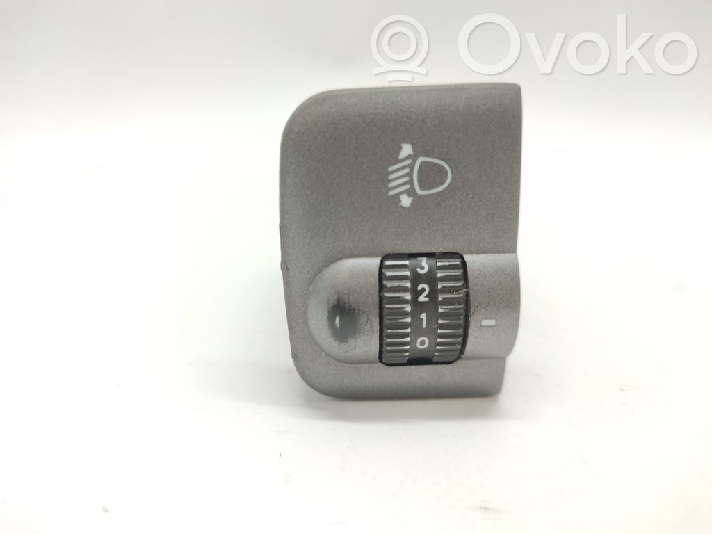 Hyundai Accent Other switches/knobs/shifts 