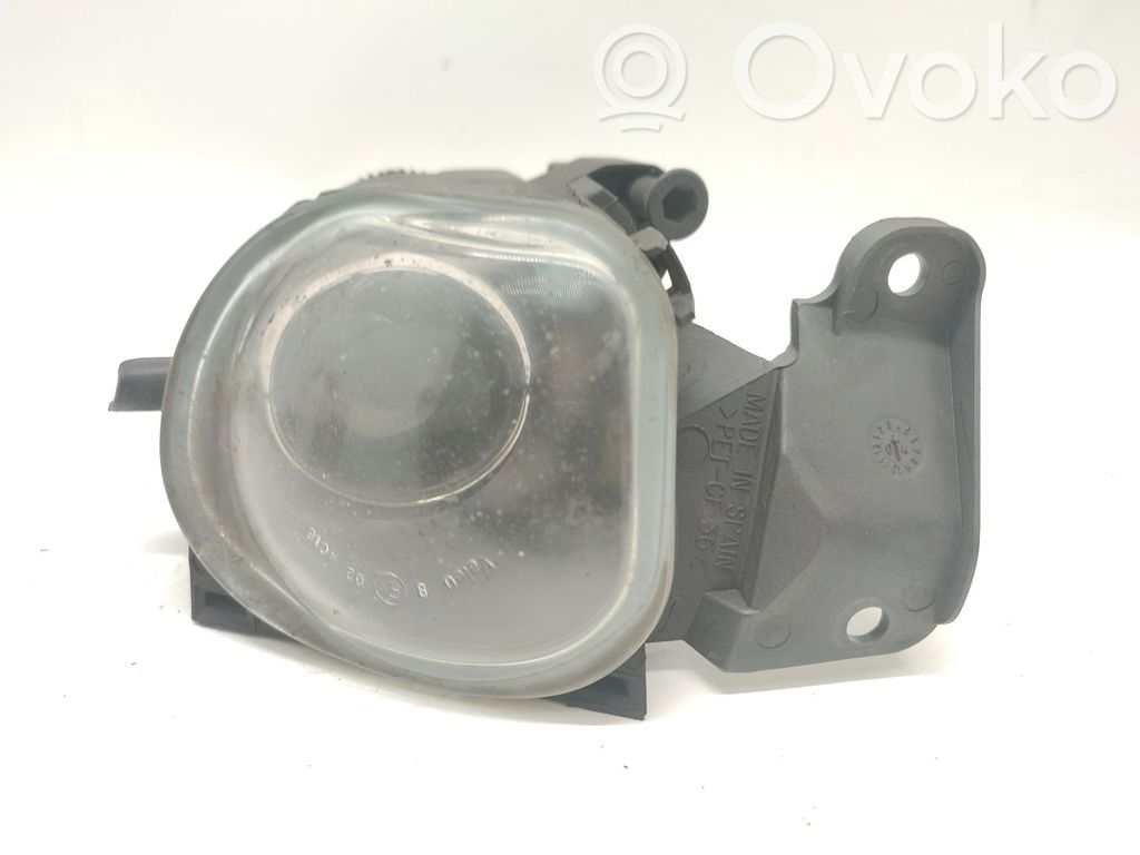 Etusumuvalo   4B0941699,4B0941699A