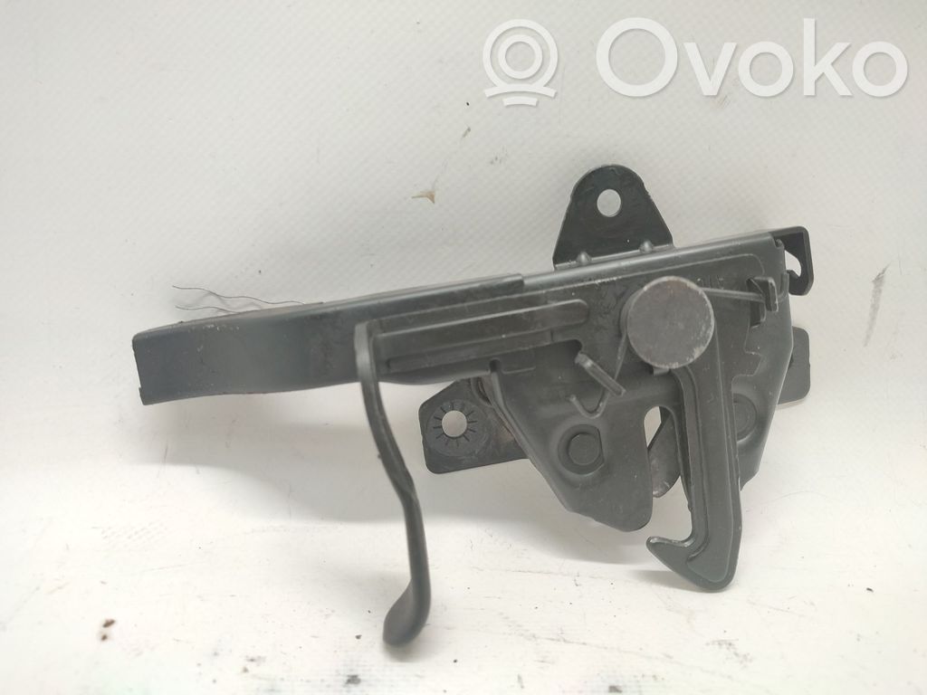SsangYong Rodius Tie down hook / loop 