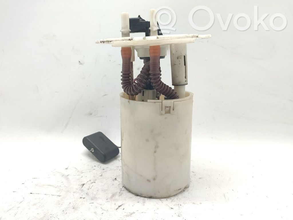 Bomba interna de combustible   96447642,96447642