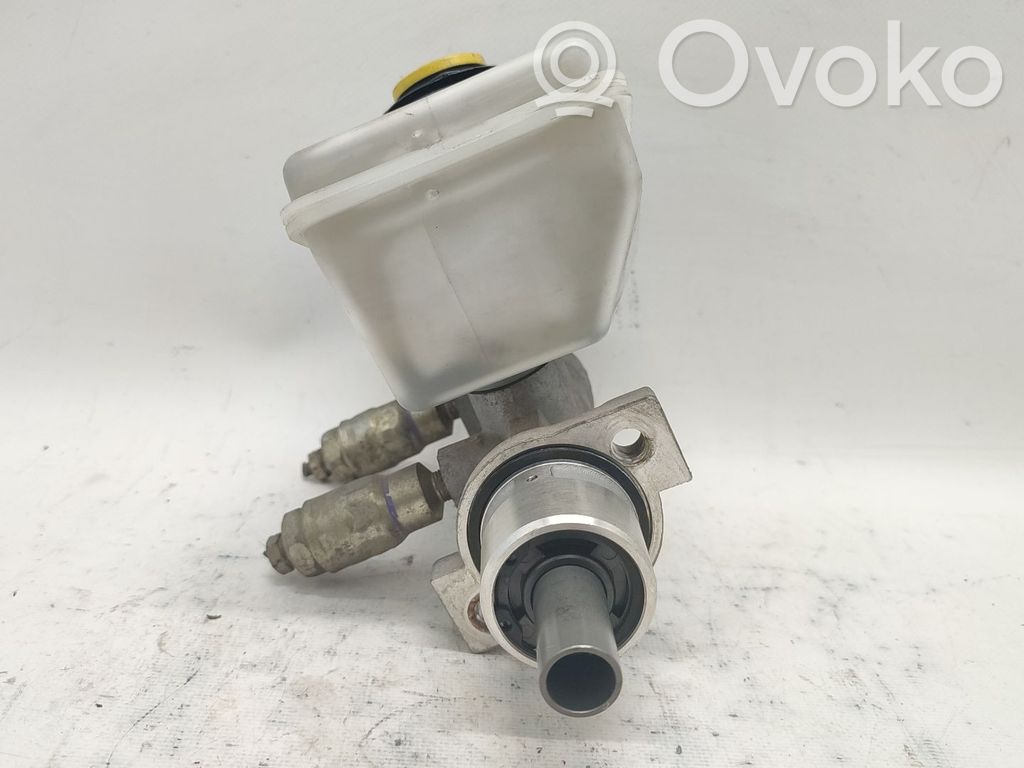 Ford Escort Brake booster 