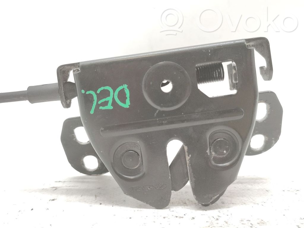 Cerradura de capó   811304D000